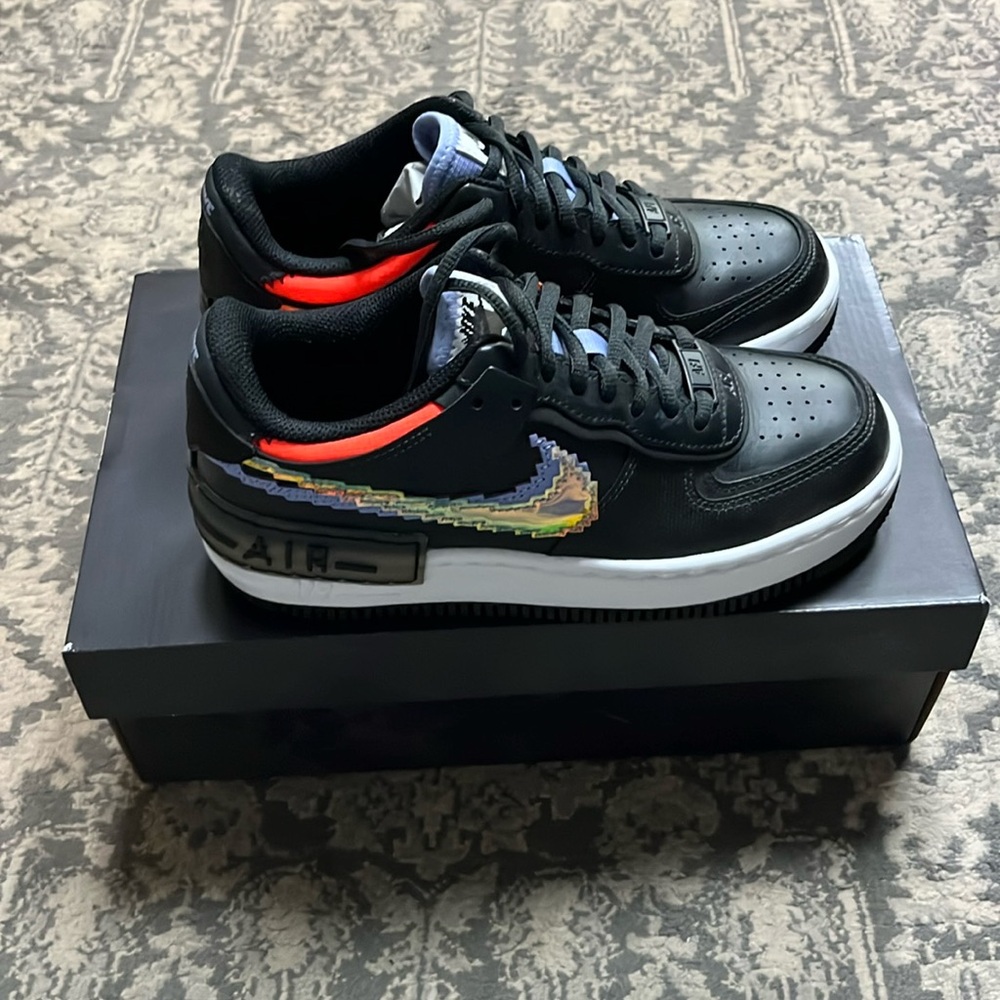 Nike Women’s AF1 Shadow SE, Off Noir/Light Thistle, size 6.5. Lightly worn.